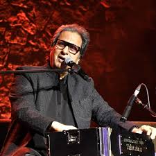TRIANON CONVENTION CENTER — Remarkable performance by Talat Aziz