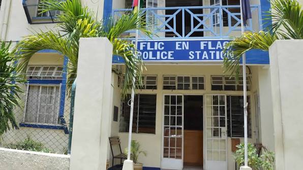Flic-en-Flac: a woman arrested after abandoning her 5-year-old son