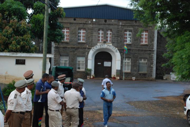 An inmate found dead in Beau-Bassin. The authorities cite a natural cause