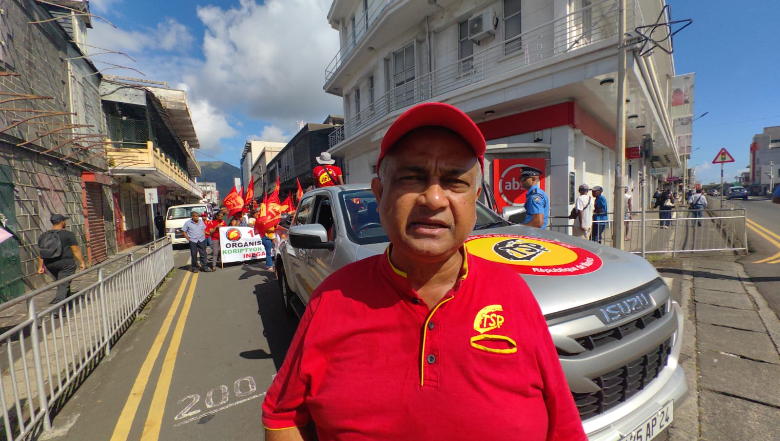 Reaz Chuttoo: “Never again work for Subron konfians”