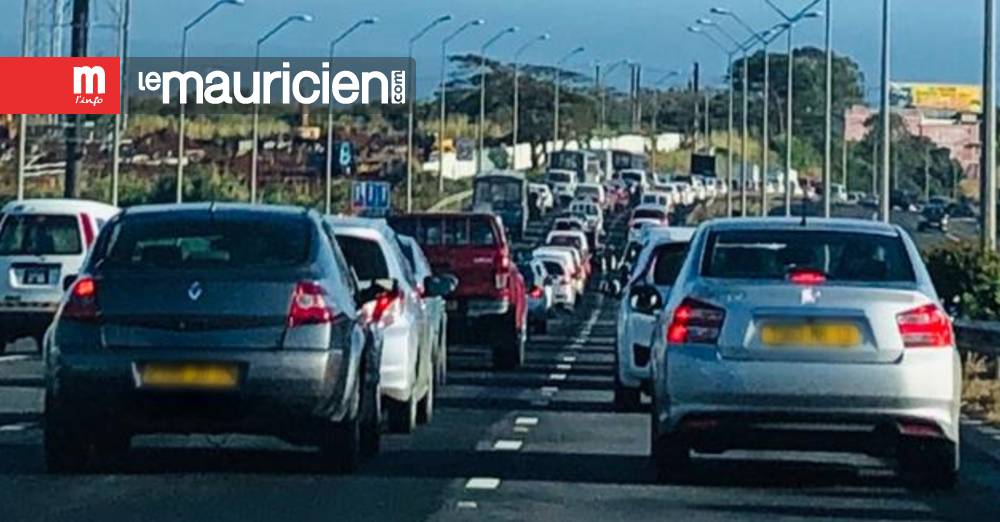 (In)Road safety: New traffic calming devices in the North