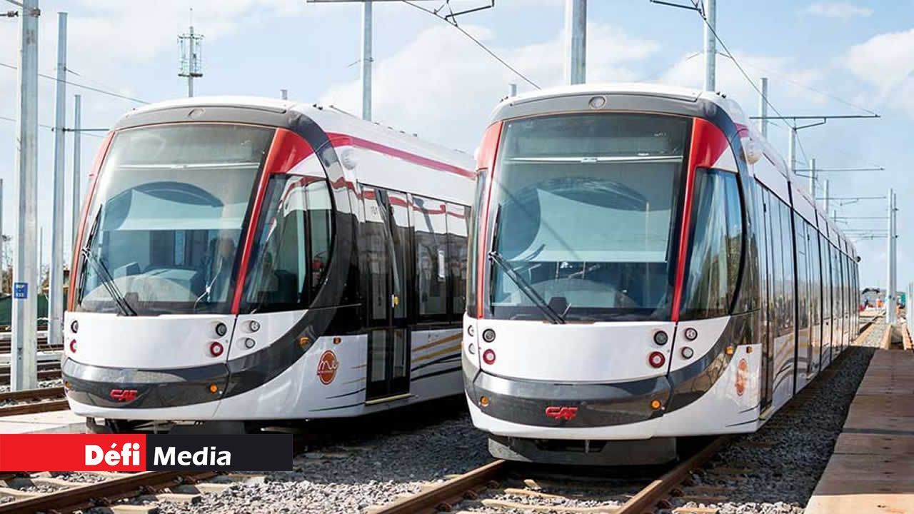 Metro Express: partial suspension of operations on public holidays on line 2