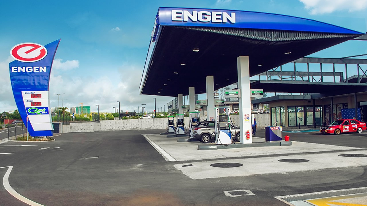 First local network of service stations: Engen gives way to a new identity