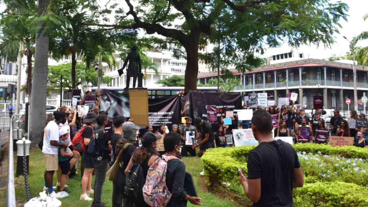 Animal overpopulation: a march to break the silence and demand action