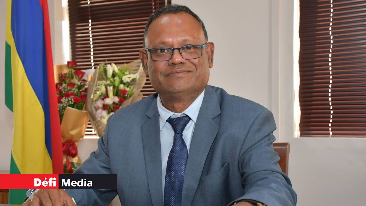 Crisis Committee - Mahend Gungapersad: “No action will be taken against the well-being of our children”