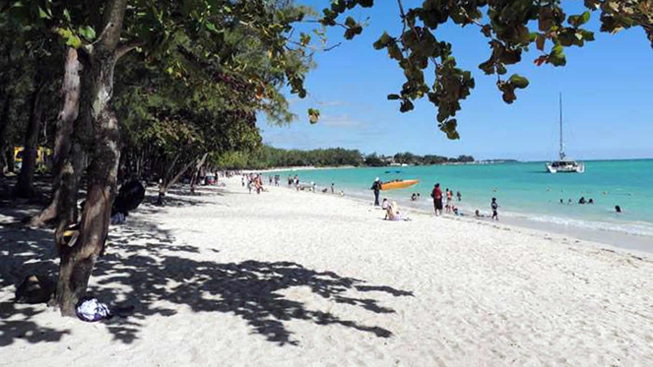 Alleged discrimination: Beach Authority press release on Easter the subject of a complaint