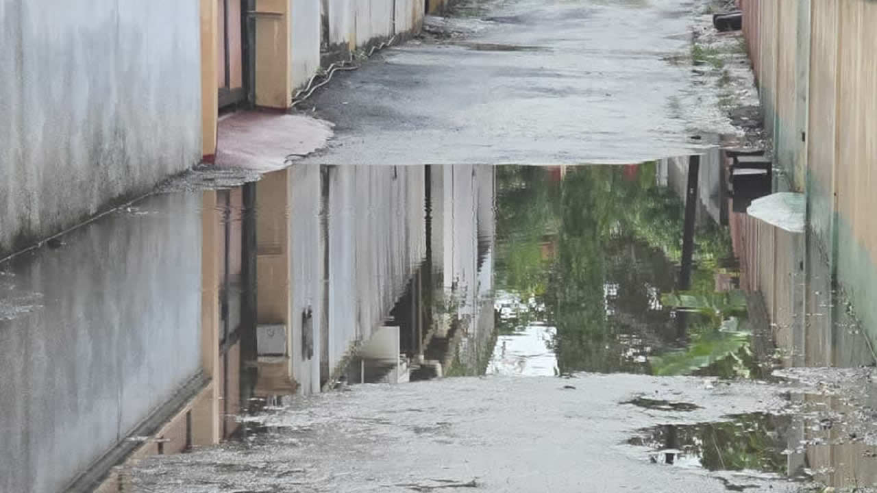 Degraded road in Calebasses: a wait that has lasted for more than a decade