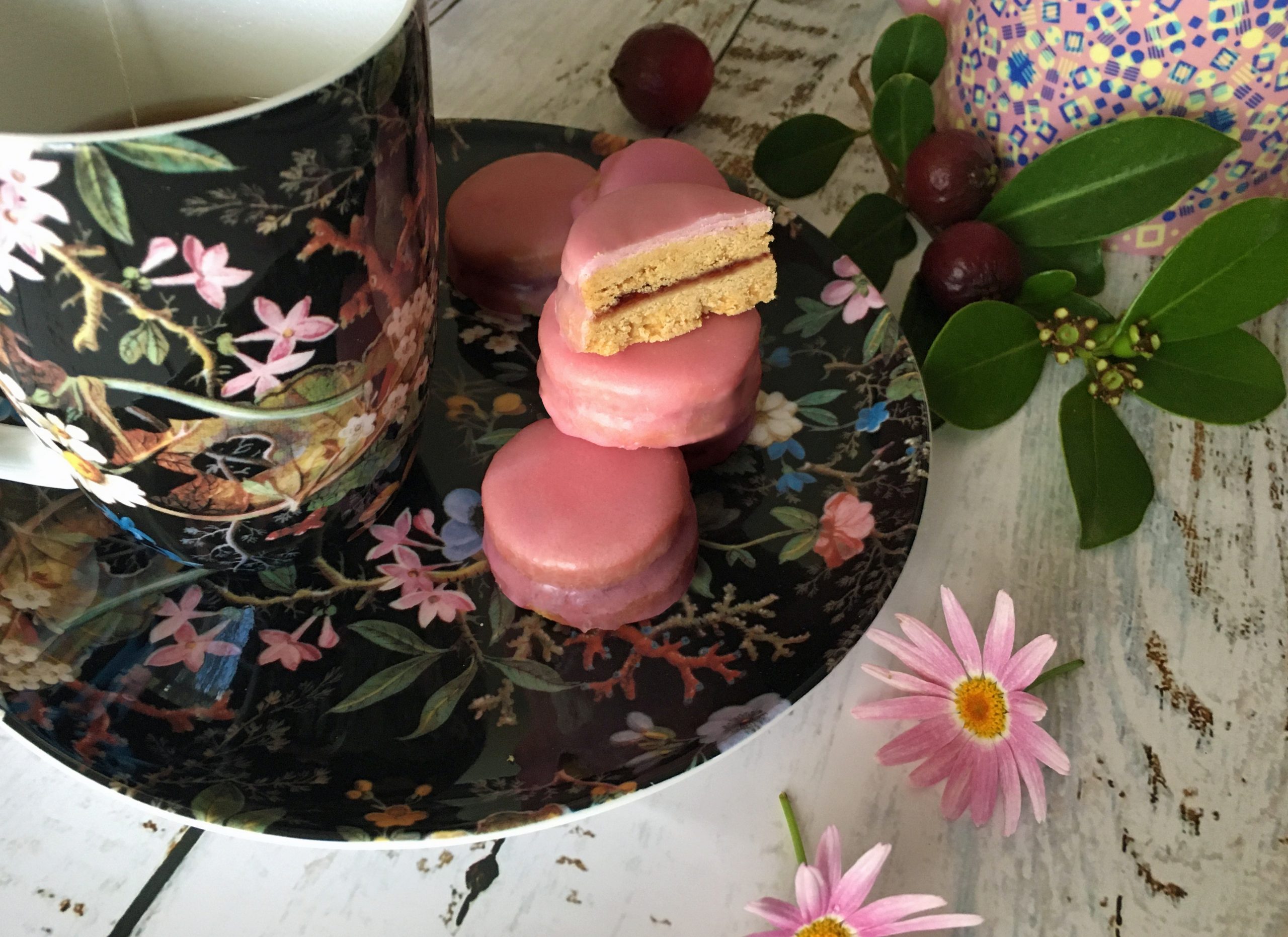 Shortbread Cookies (Gateau Napolitaines)